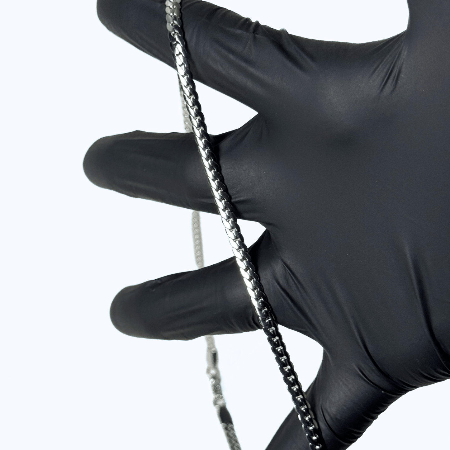 Premium Round Stainless Steel Chain For Men & Women - Orna Store